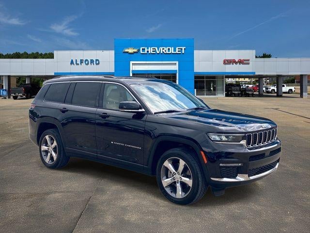 2021 Jeep Grand Cherokee L Limited in Diamond Black Crystal Pearlcoat — front three-quarter view