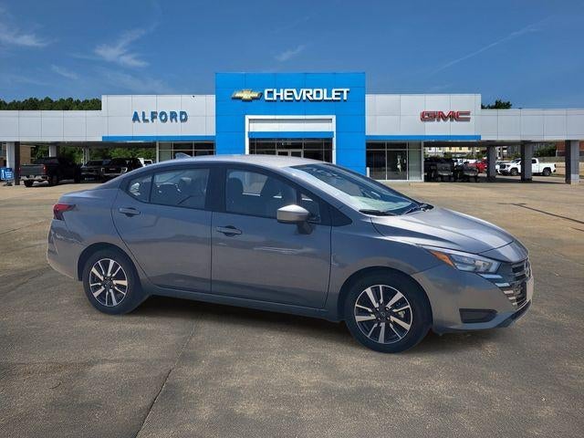 2025 Nissan Versa — interior view
