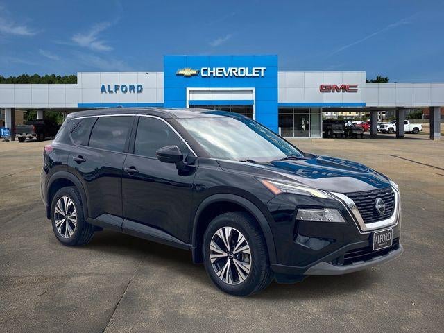 2022 Nissan Rogue SV in Super Black — front three-quarter view